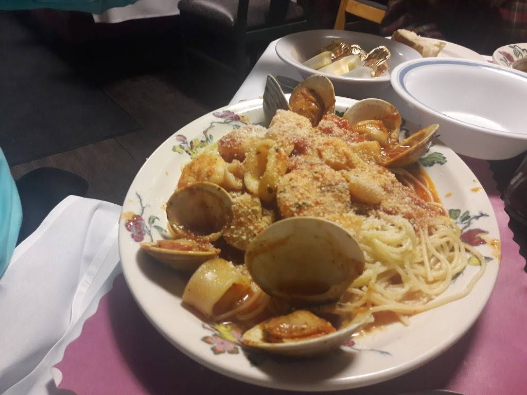 McNallys | restaurant | 219 E Market St, Scranton, PA 18509, USA | 5708005147 OR +1 570-800-5147