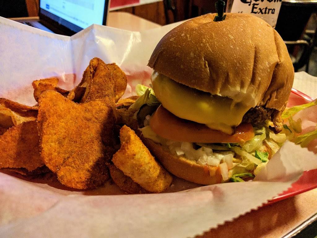 City View Tavern | restaurant | 403 Oregon St, Cincinnati, OH 45202, USA | 5132418439 OR +1 513-241-8439