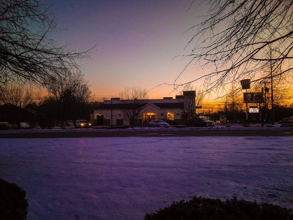 Pizza Hut | meal takeaway | 507 Main St, Saco, ME 04072, USA | 2072849794 OR +1 207-284-9794