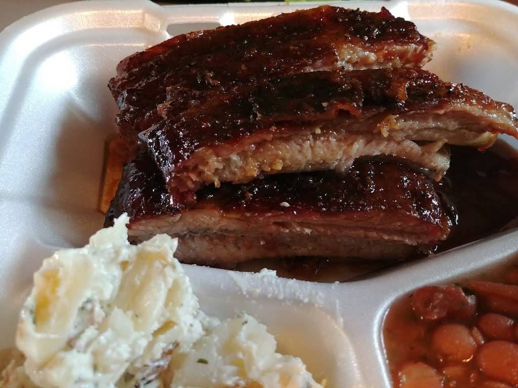 Texans BBQ & Catering | restaurant | 12097 FM830, Willis, TX 77318, USA | 9368902100 OR +1 936-890-2100