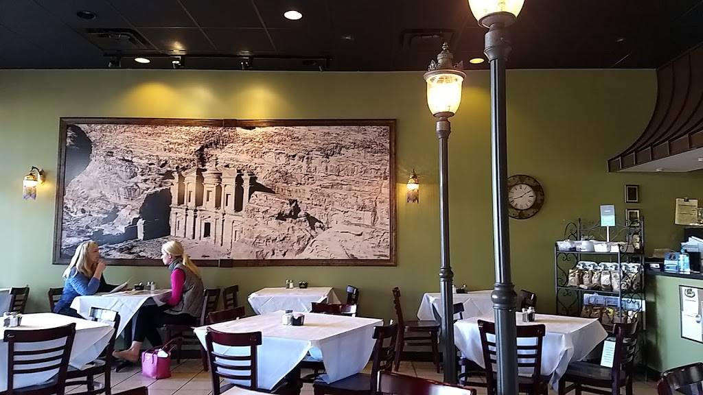 Petra Cafe | restaurant | 6641 Poplar Ave # 101, Germantown, TN 38138, USA | 9017544440 OR +1 901-754-4440
