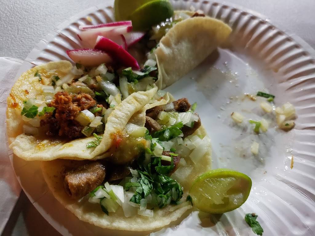 Ricos Tacos Food Truck | restaurant | 125 E Arrow Hwy, Glendora, CA 91740, USA | 6268554711 OR +1 626-855-4711