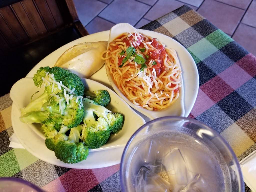 Leonas Pizzeria & Restaurant | restaurant | 3877 N Elston Ave, Chicago, IL 60618, USA | 7732677287 OR +1 773-267-7287