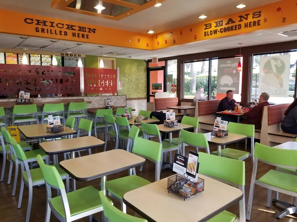 Del Taco | meal takeaway | 4547 Campus Dr, Irvine, CA 92612, USA | 9498547102 OR +1 949-854-7102