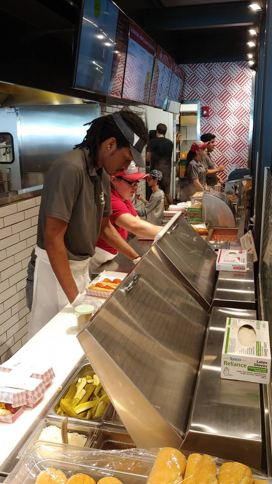 AD&B...Americas Dog & Burger Navy Pier | restaurant | 700 E Grand Ave #121, Chicago, IL 60611, USA | 3128404000 OR +1 312-840-4000