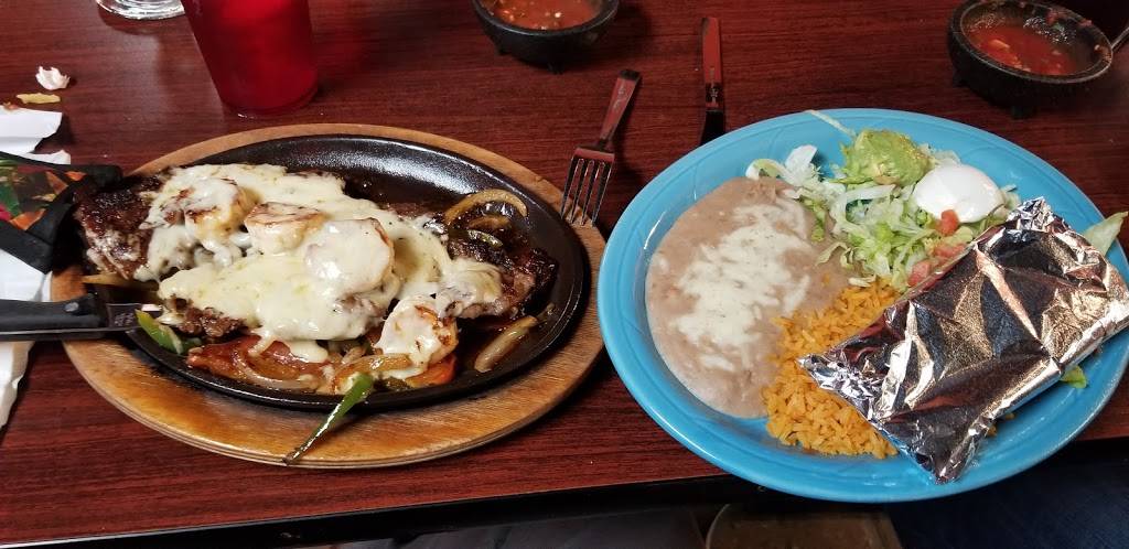 Acambaro Restaurant | restaurant | 301 S Walton Blvd, Bentonville, AR 72712, USA | 4794648171 OR +1 479-464-8171