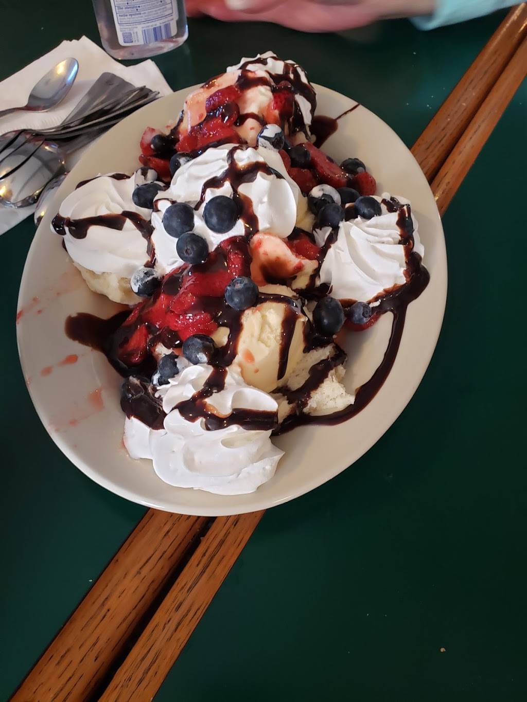 Nikos Express | restaurant | 5876 King Hwy, Kalamazoo, MI 49048, USA | 2693420933 OR +1 269-342-0933