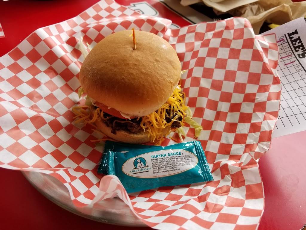Lees Hamburgers | restaurant | 4011 E Airline Hwy, Metairie, LA 70001, USA | 5044960340 OR +1 504-496-0340