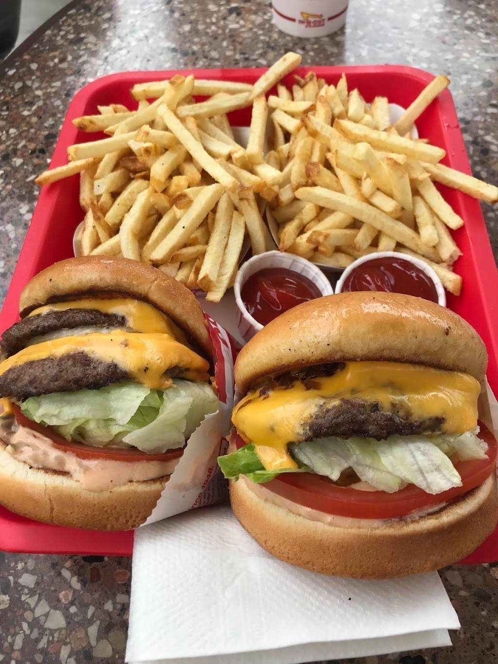 In-N-Out Burger | restaurant | 20545 E Rittenhouse Rd, Queen Creek, AZ 85142, USA | 8007861000 OR +1 800-786-1000