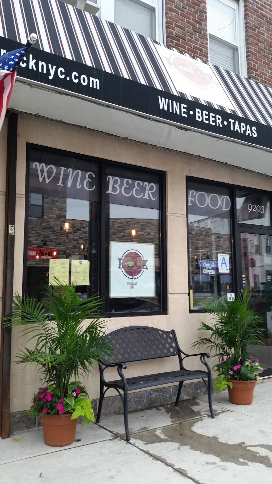 The Rock | restaurant | 92-03 Rockaway Beach Blvd, Rockaway Beach, NY 11693, USA | 7188388916 OR +1 718-838-8916