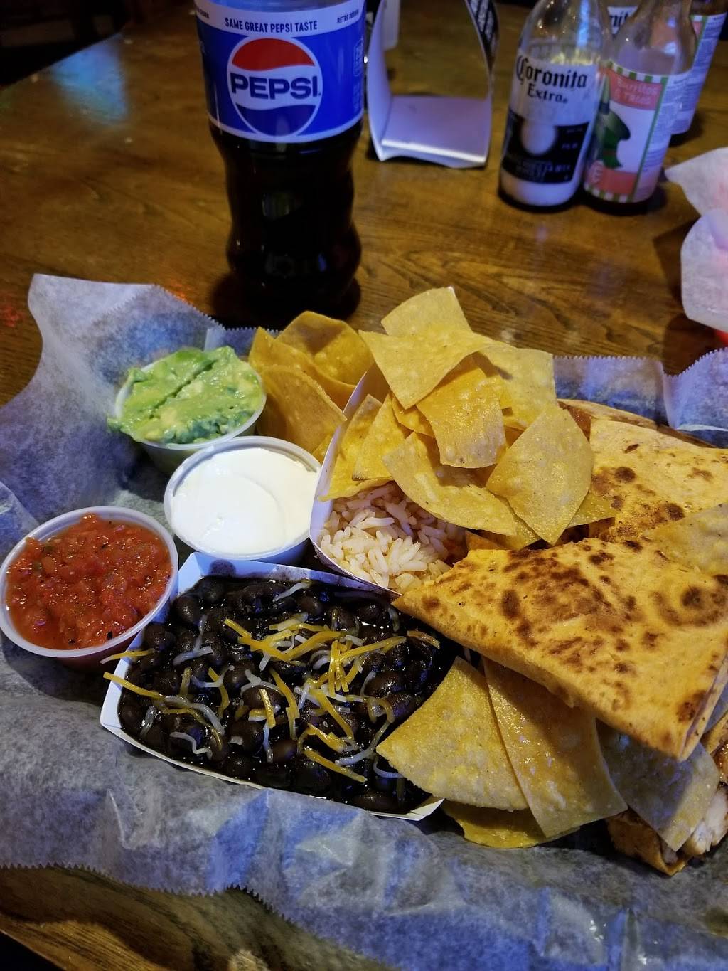 Gordos Burritos and Tacos | restaurant | 64 Freetown Rd, Raymond, NH 03077, USA | 6032443410 OR +1 603-244-3410