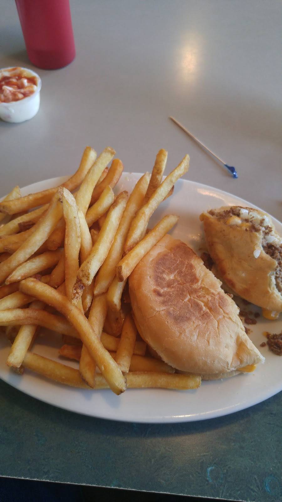 Clock Family Restaurant | restaurant | 1690 E Main St, Duncan, SC 29334, USA | 8644869922 OR +1 864-486-9922