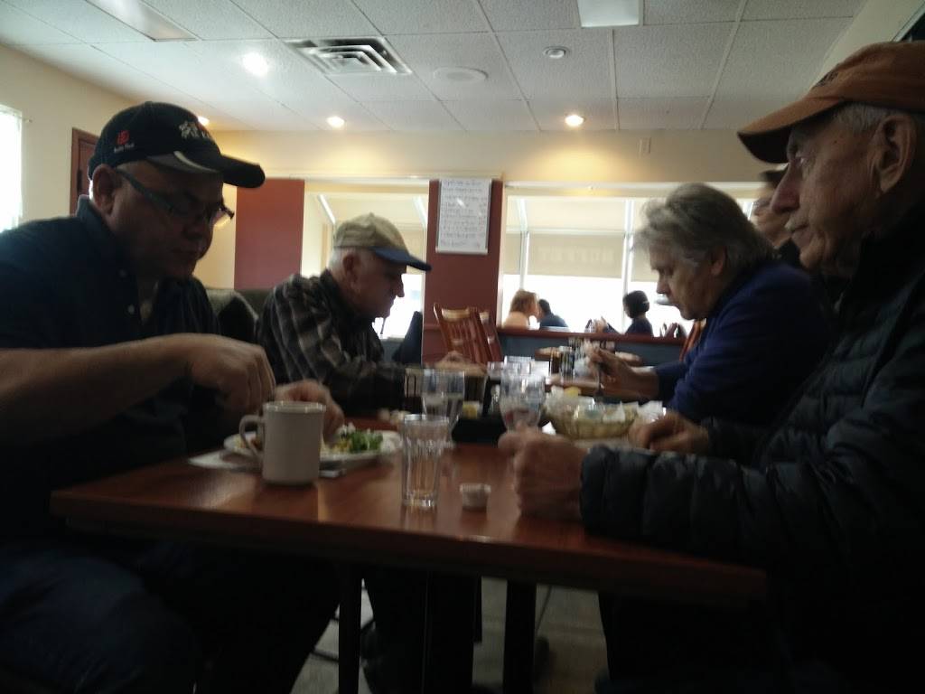 Restaurant La Bavière | restaurant | 5310 Bd Laurier O, Saint-Hyacinthe, QC J2S 3V7, Canada | 4507735310 OR +1 450-773-5310