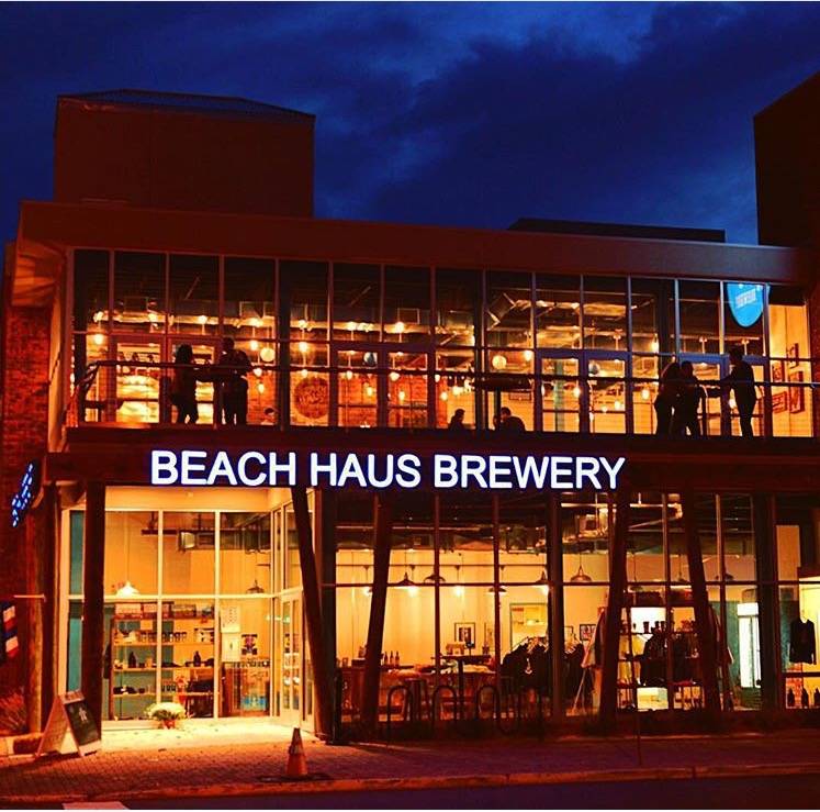 Beach Haus Brewery | restaurant | 801 Main St, Belmar, NJ 07719, USA | 7322027782 OR +1 732-202-7782