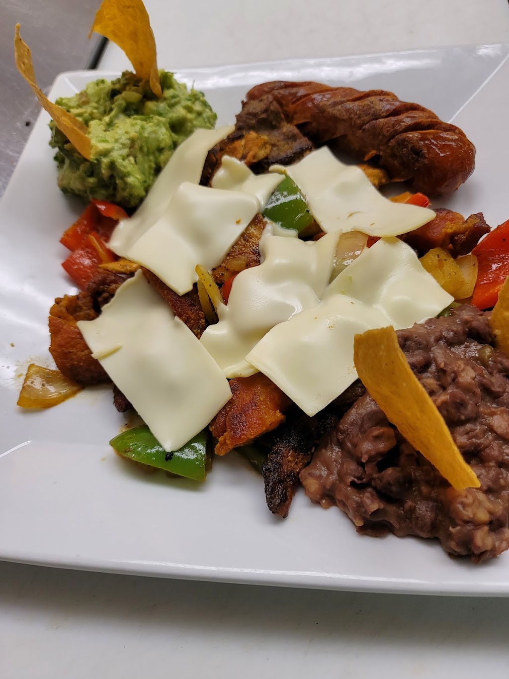 El Toquesito del Sabor | restaurant | 24 Eastern Ave, Malden, MA 02148, USA | 7813887000 OR +1 781-388-7000