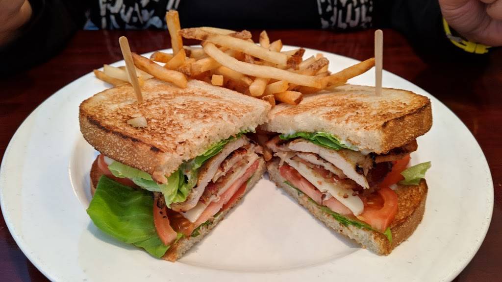 Madisons Restaurant & Bar | restaurant | 11590 Boulevard de Salaberry, Dollard-des-Ormeaux, QC H9B 2R8, Canada | 5144219292 OR +1 514-421-9292