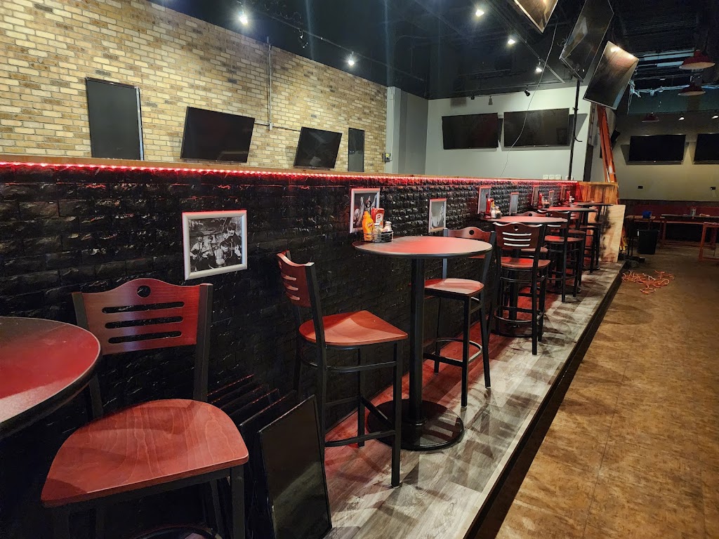 B ROX Grill and Swill | restaurant | 5604 Wilson Mills Rd, Highland Heights, OH 44143, USA | 4405660139 OR +1 440-566-0139