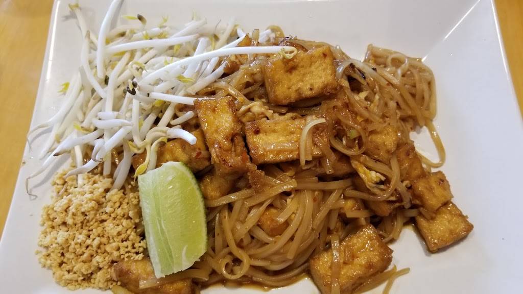 King and I Thai | restaurant | 760 Highway 110, Mendota Heights, MN 55120, USA | 6123326928 OR +1 612-332-6928