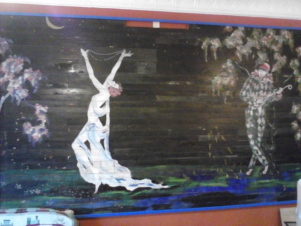 On The Square LLC (formerly Hartmans Variety) | meal takeaway | 121 Alfred St, Athens, WI 54411, USA | 7152577474 OR +1 715-257-7474