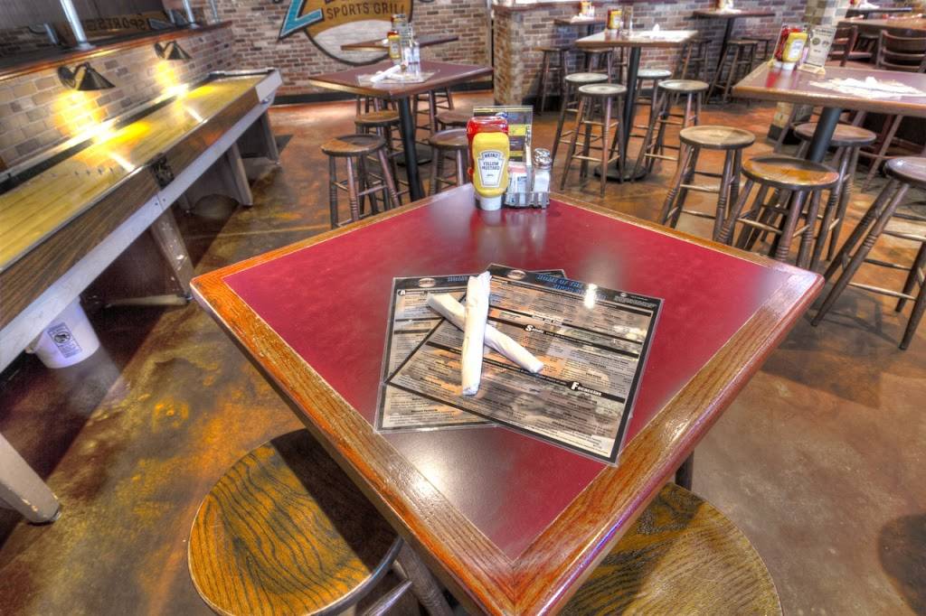 Zipps Sports Grill | restaurant | 14148 N 100th St, Scottsdale, AZ 85259, USA | 4803144600 OR +1 480-314-4600