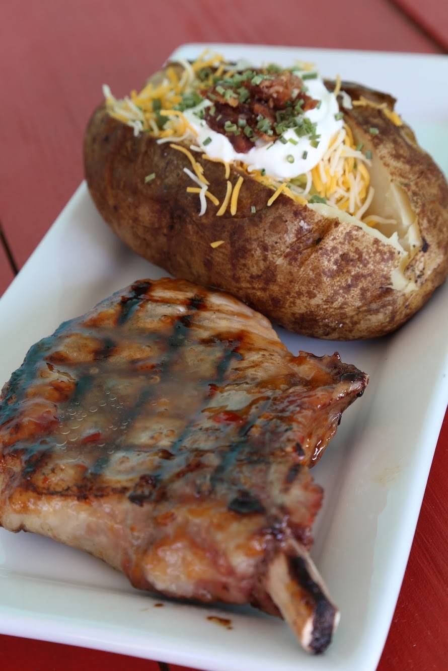 The Pond | restaurant | 22991 John T Reid Pkwy, Scottsboro, AL 35768, USA | 2569990918 OR +1 256-999-0918