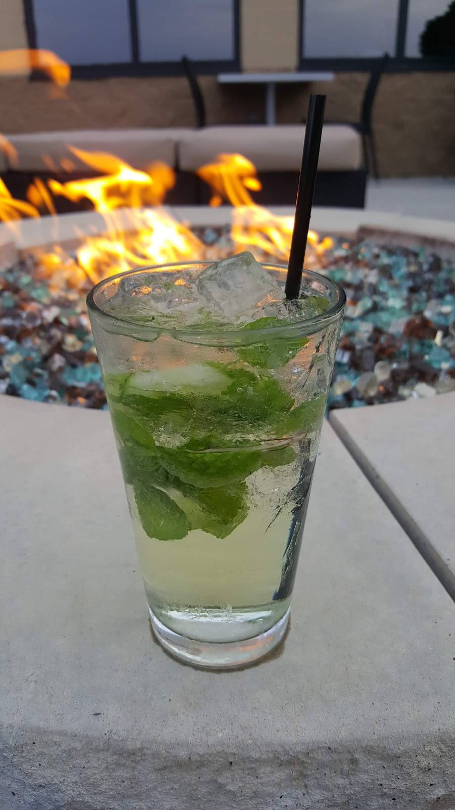 Cherry Creek Grill | restaurant | 1850 W Ridgeway Ave #5, Waterloo, IA 50701, USA | 3192749589 OR +1 319-274-9589