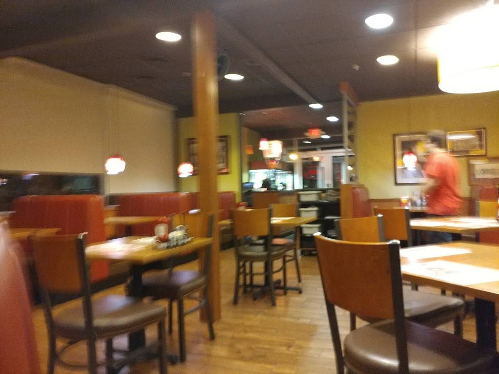 Dennys | restaurant | 434 Eastern Pkwy, Louisville, KY 40217, USA | 5026362538 OR +1 502-636-2538