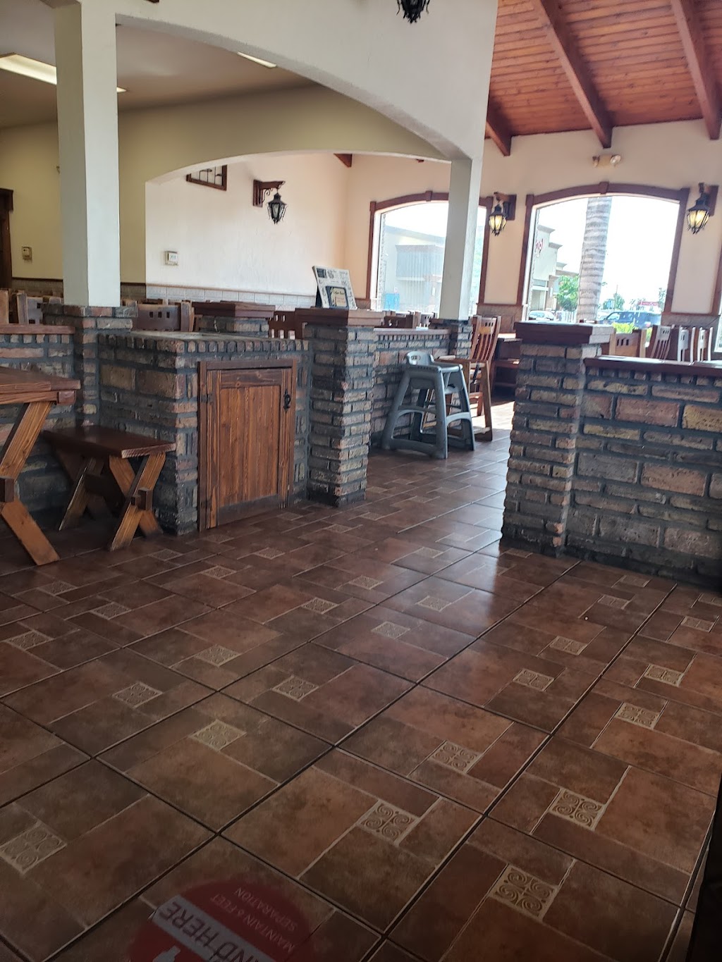 Chaguito’s | bakery | 1393 W Olive Ave, Porterville, CA 93257, USA | 5597821230 OR +1 559-782-1230