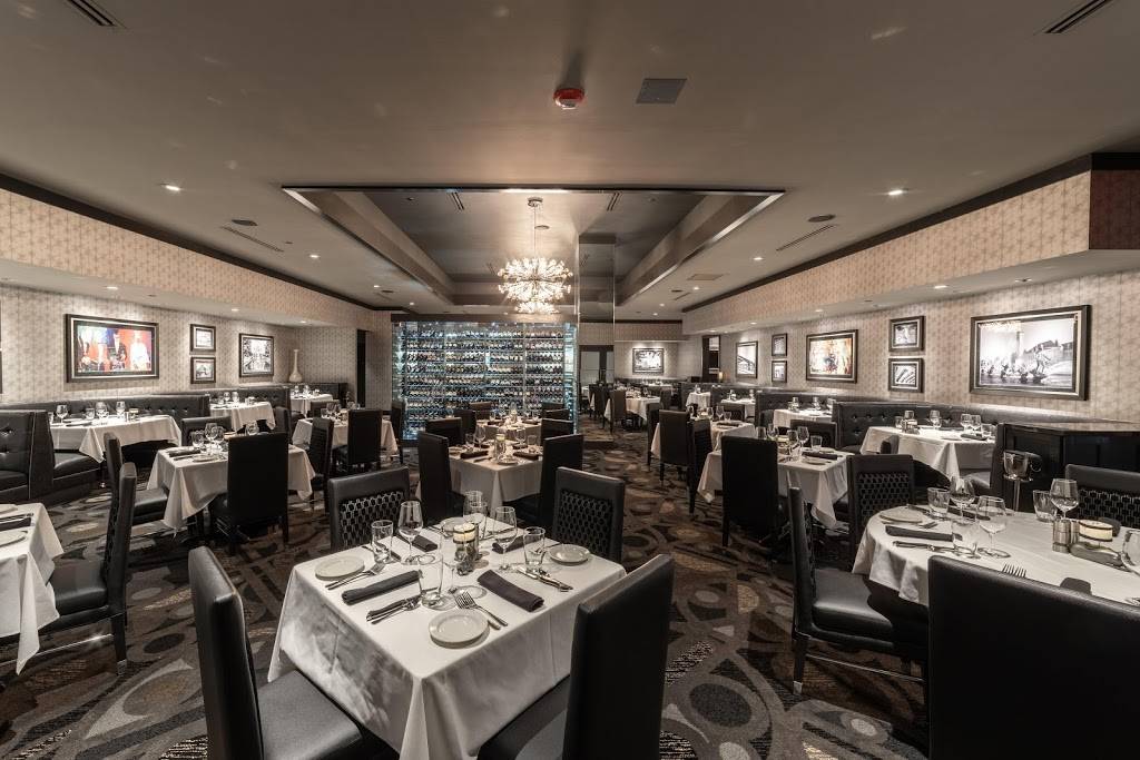 Mortons The Steakhouse | restaurant | 999 N 2nd St, St. Louis, MO 63102, USA | 3147254008 OR +1 314-725-4008