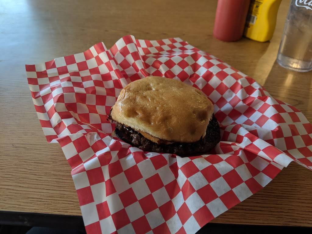 Bobs Burger Pasta & Pizza | restaurant | 92 Main St, Bells, TN 38006, USA | 7313453055 OR +1 731-345-3055