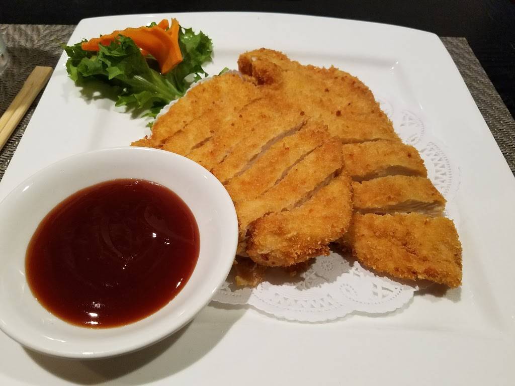 Liki Sushi & Hibachi | restaurant | 243 Schuylkill Rd, Phoenixville, PA 19460, USA | 6109839960 OR +1 610-983-9960