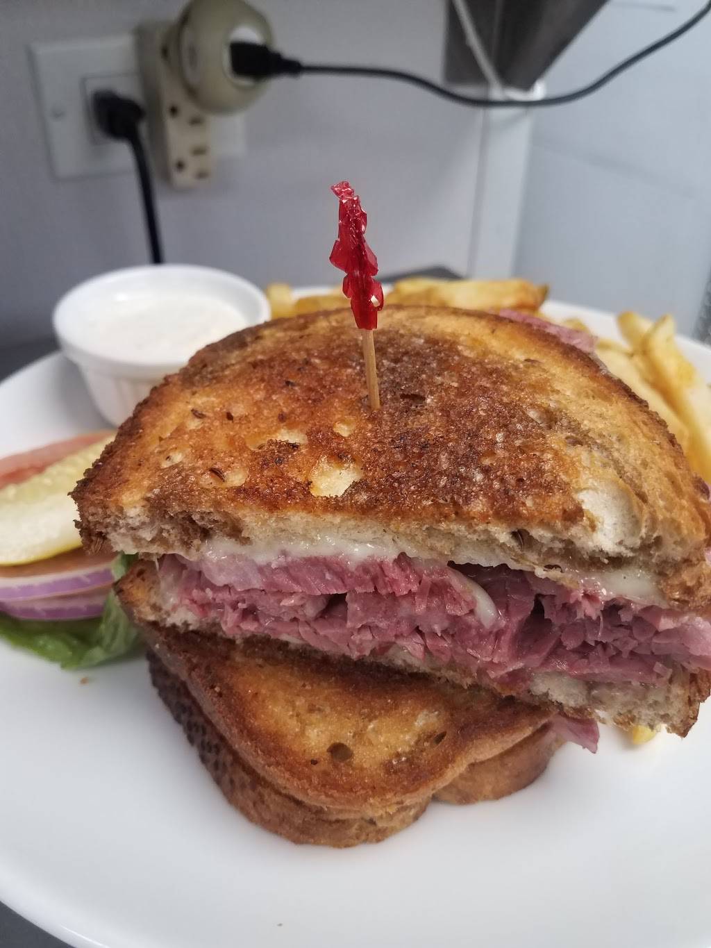 The Harp And Fiddle | restaurant | 110 Main St, Park Ridge, IL 60068, USA | 8477204466 OR +1 847-720-4466