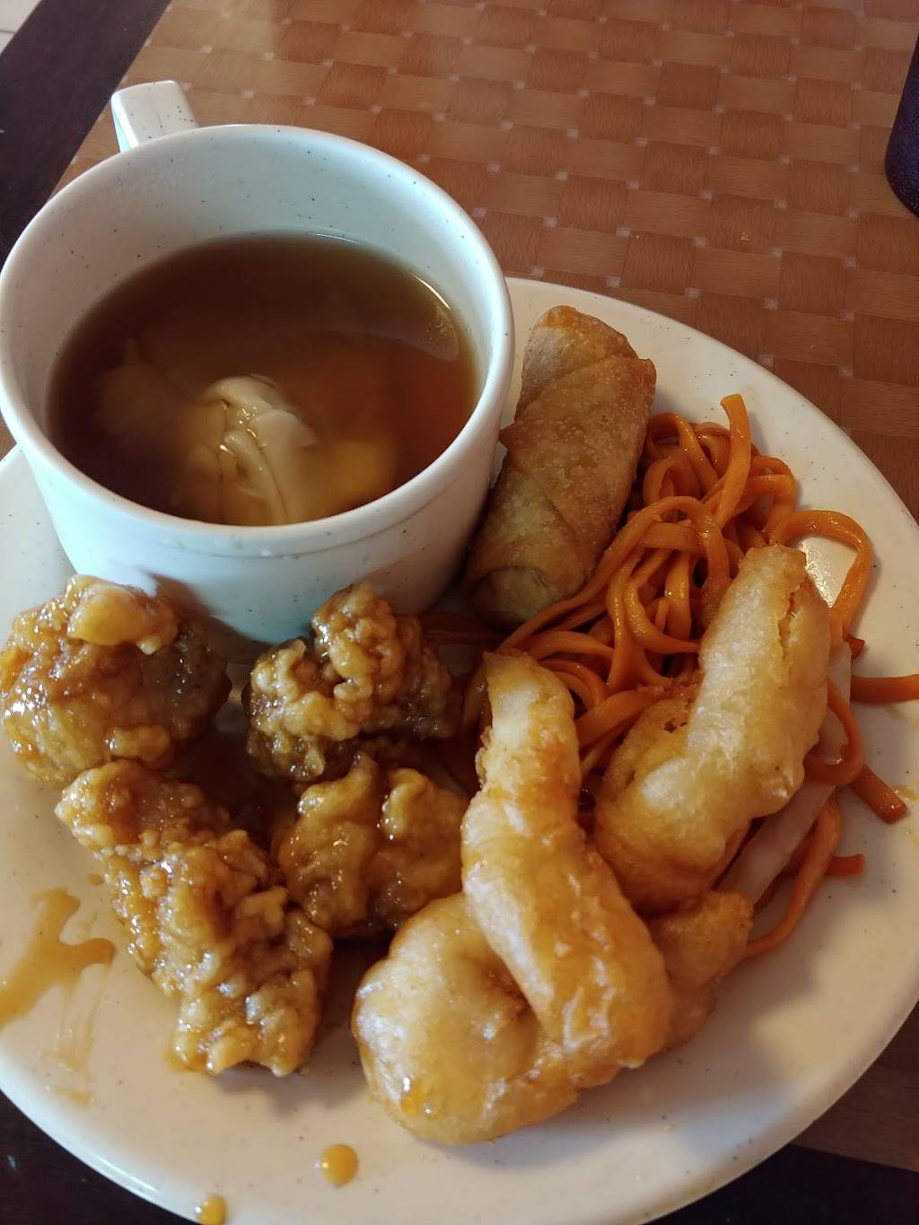 Dragon House | restaurant | 202 Us Highway 77A S, Yoakum, TX 77995, USA | 3612937888 OR +1 361-293-7888