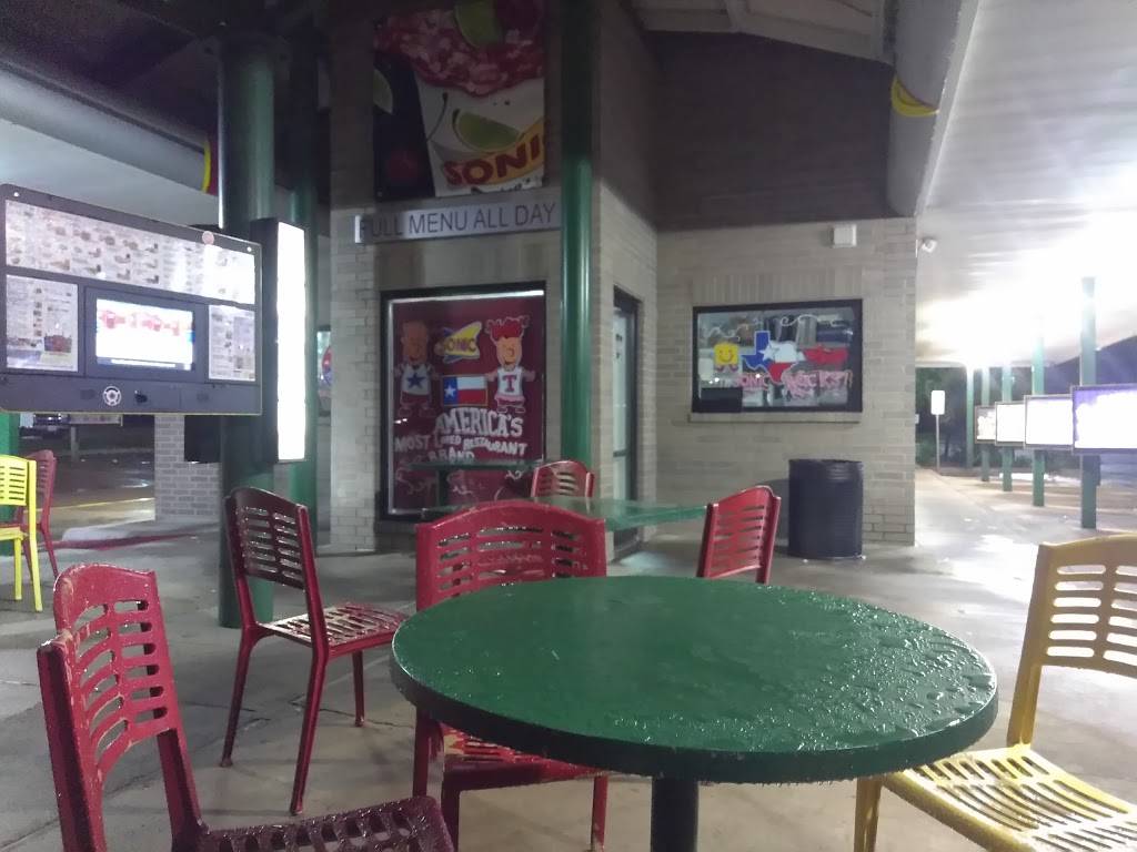 Sonic Drive-In | restaurant | 8045 Forest Ln, Dallas, TX 75243, USA | 9726448220 OR +1 972-644-8220