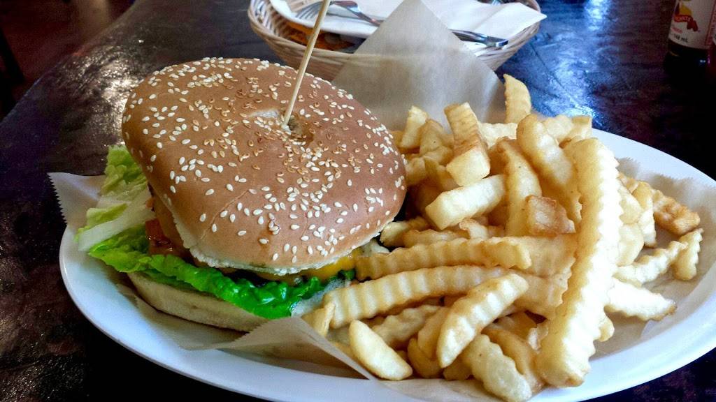 Living Room Cafe & Bistro | cafe | 2541 San Diego Ave, San Diego, CA 92110, USA | 6193254445 OR +1 619-325-4445