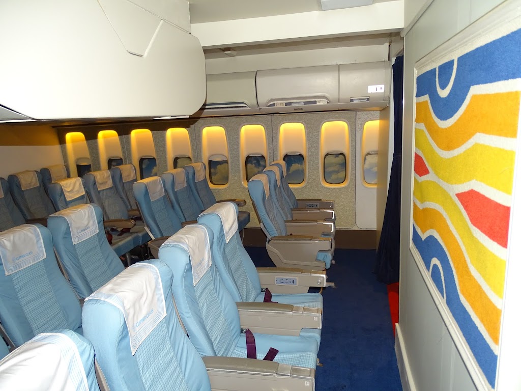 Pan Am Experience | restaurant | Air Hollywood, Inc, 28458 Westinghouse Pl, Santa Clarita, CA 91355, USA | 8188900444 OR +1 818-890-0444