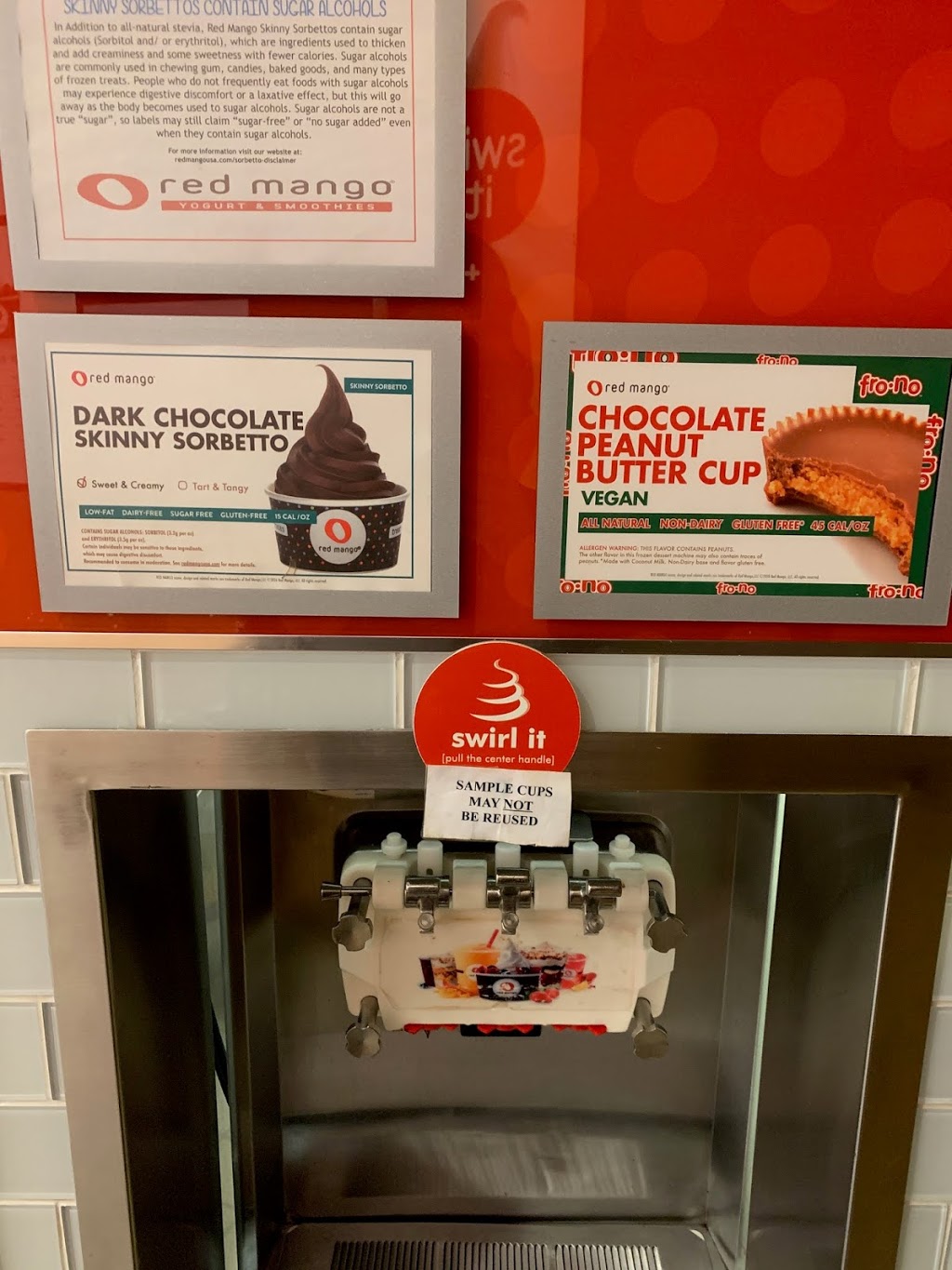 Red Mango | restaurant | 13110 Birch Dr #140, Omaha, NE 68164, USA | 4028843795 OR +1 402-884-3795