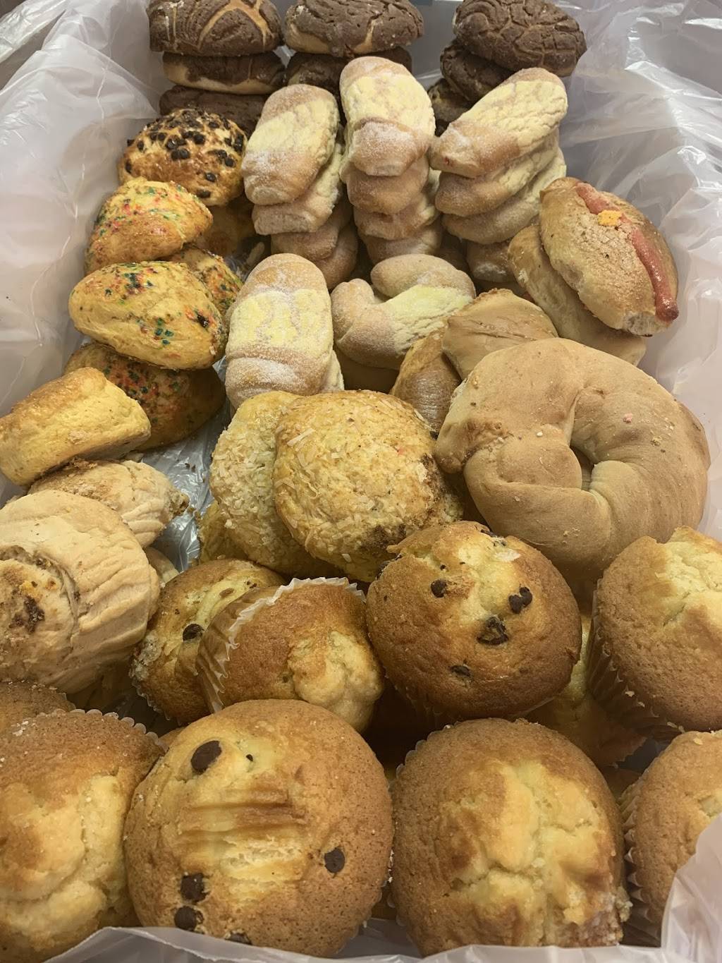 Ebenezer Grocery & Taqueria | restaurant | 900 Grand Ave, Schofield, WI 54476, USA | 7152983339 OR +1 715-298-3339