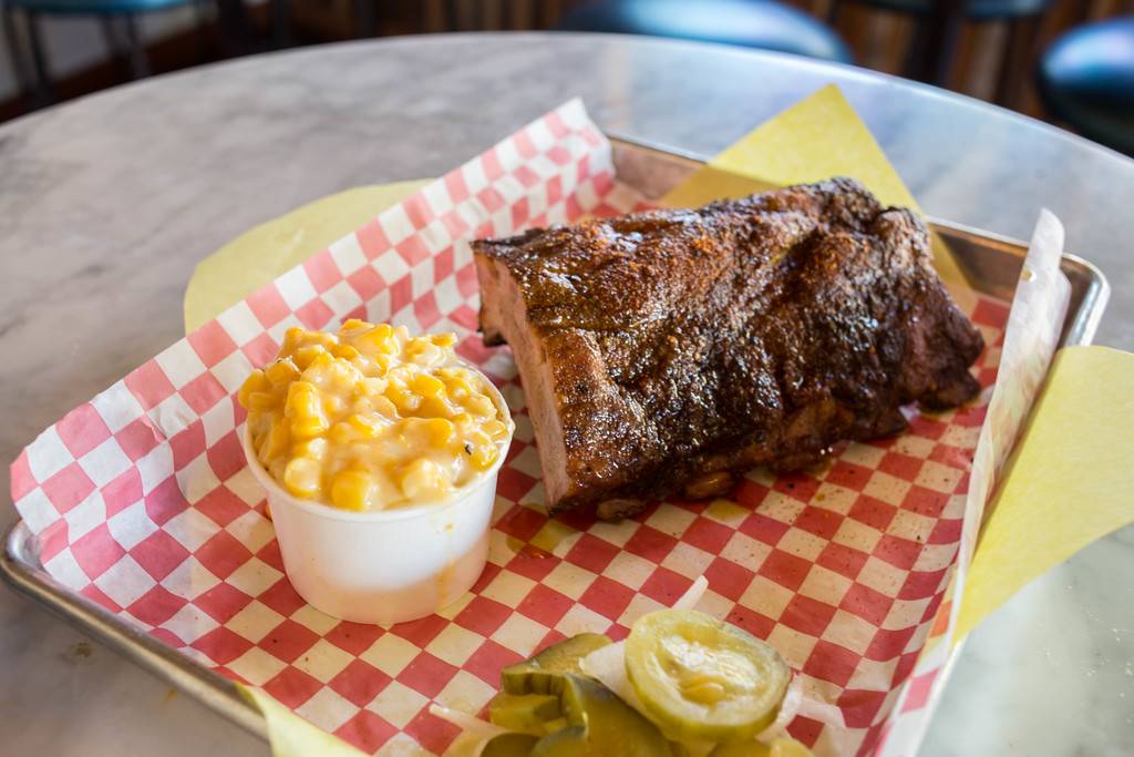 Smoke Tree BBQ Palm Springs | restaurant | 1775 E Palm Canyon Dr Suite 405, Palm Springs, CA 92264, USA | 7607786521 OR +1 760-778-6521