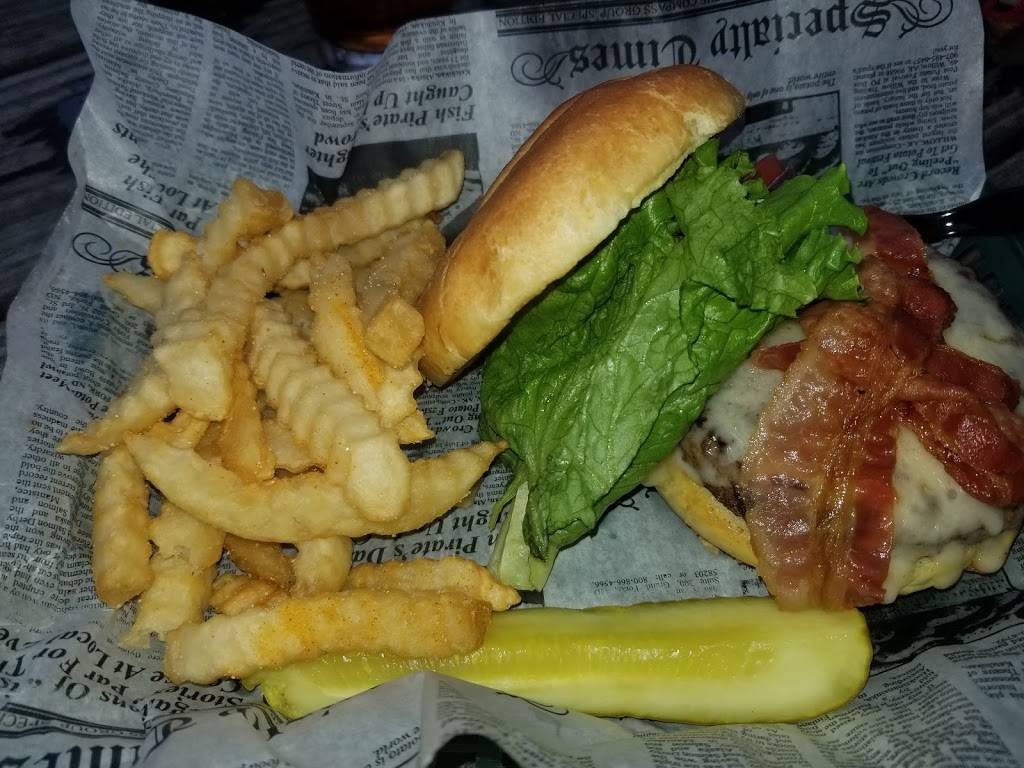 White Lion | restaurant | 3604, 20 Cuna St, St. Augustine, FL 32084, USA | 9048292388 OR +1 904-829-2388