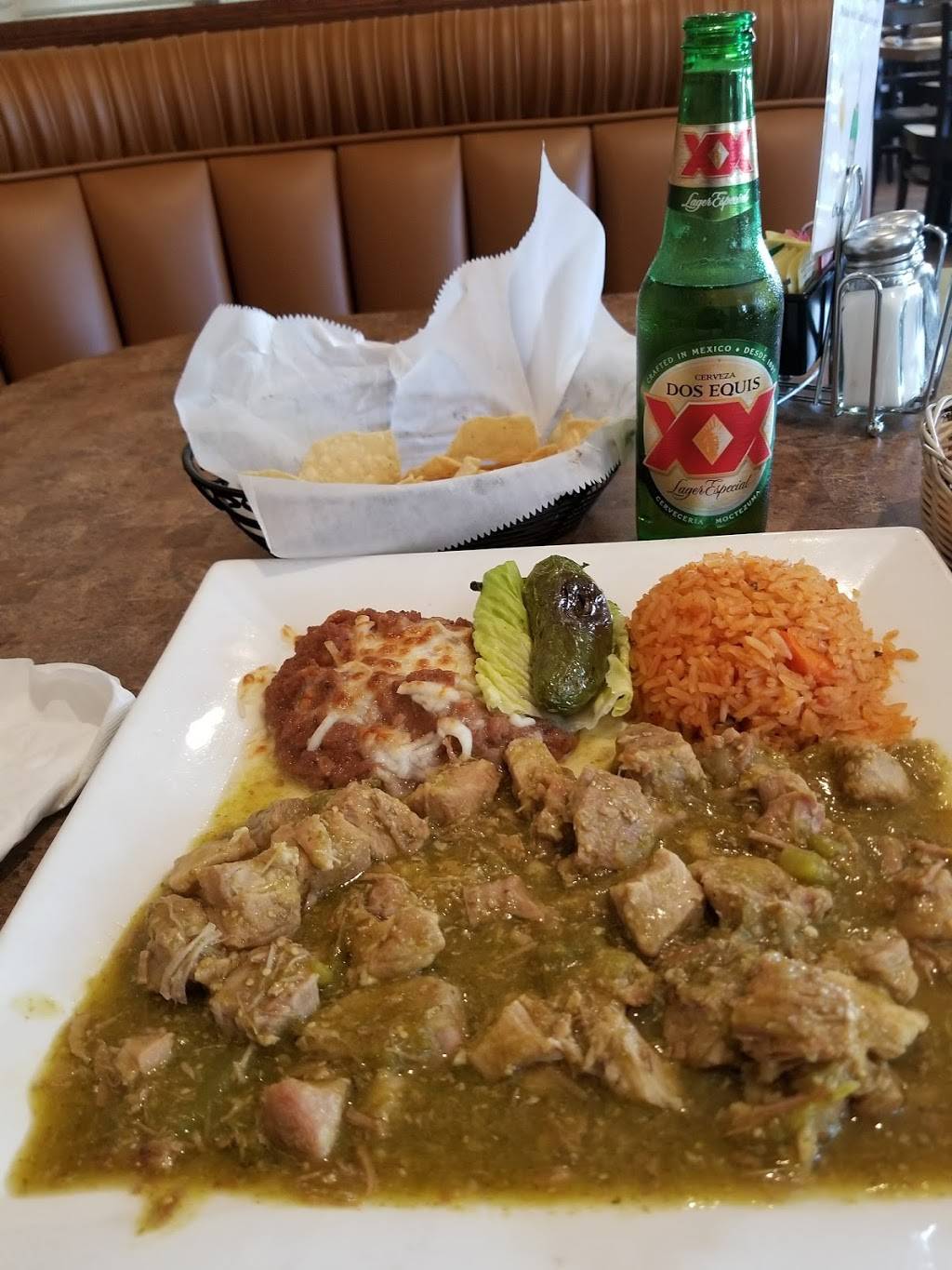 Chapala Mexican Restaurant | restaurant | 245 S 10th St, Santa Paula, CA 93060, USA | 8055252813 OR +1 805-525-2813