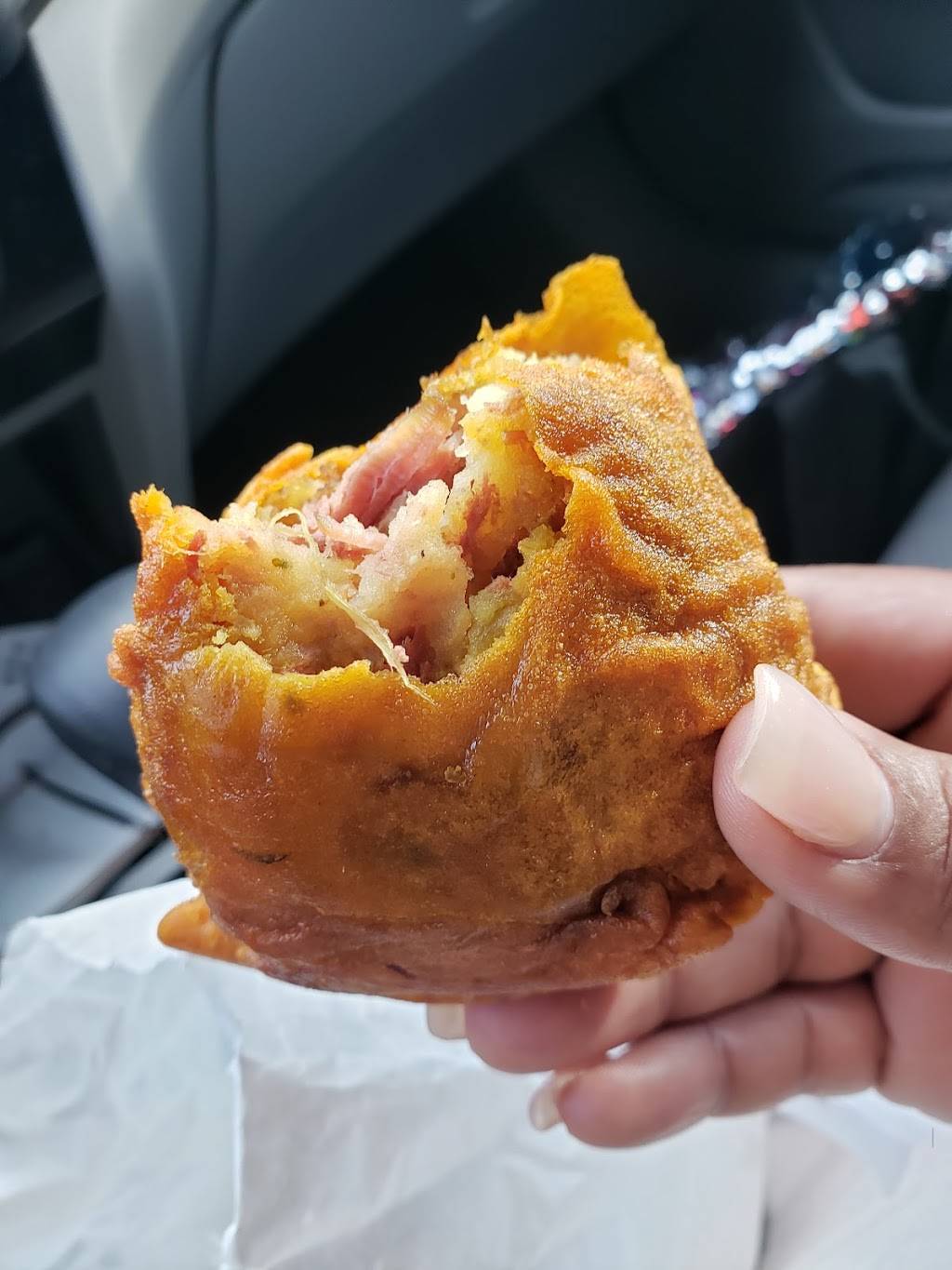 Santo Paisa Restaurant & Bakery Hollywood | bakery | 6622 Stirling Rd, Hollywood, FL 33024, USA | 7542637377 OR +1 754-263-7377