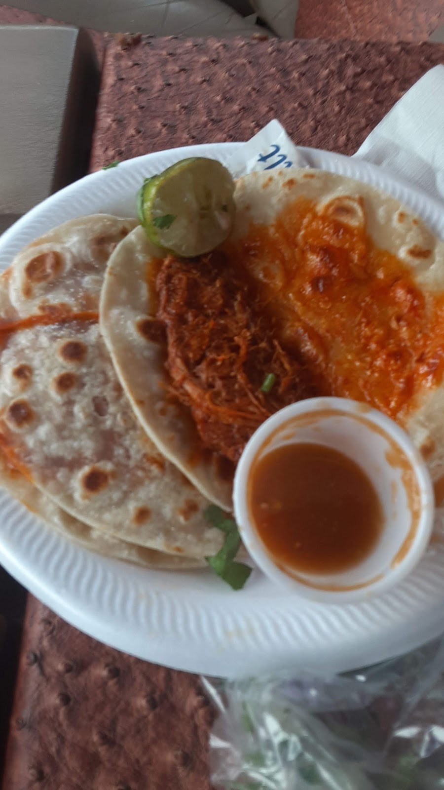 Tacomonchis El Bebe | restaurant | 819 S Joshua Dr, Mission, TX 78574, USA | 9566385562 OR +1 956-638-5562