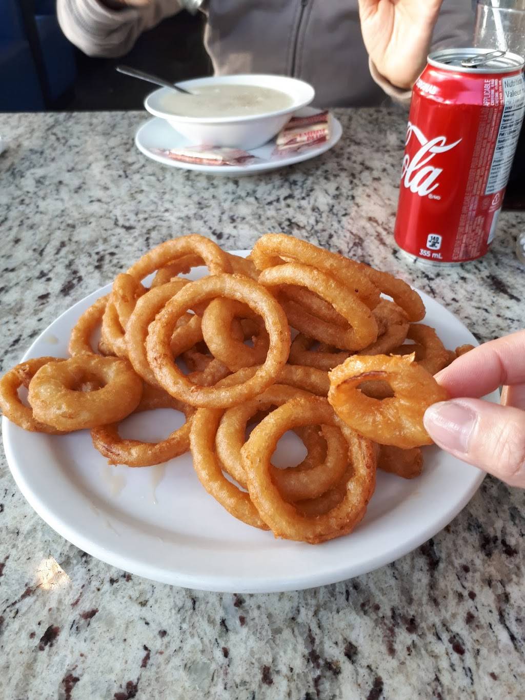 Halibut House Fish and Chips Inc. | restaurant | 288 Bloor St W, Oshawa, ON L1J 1P9, Canada | 9057212288 OR +1 905-721-2288