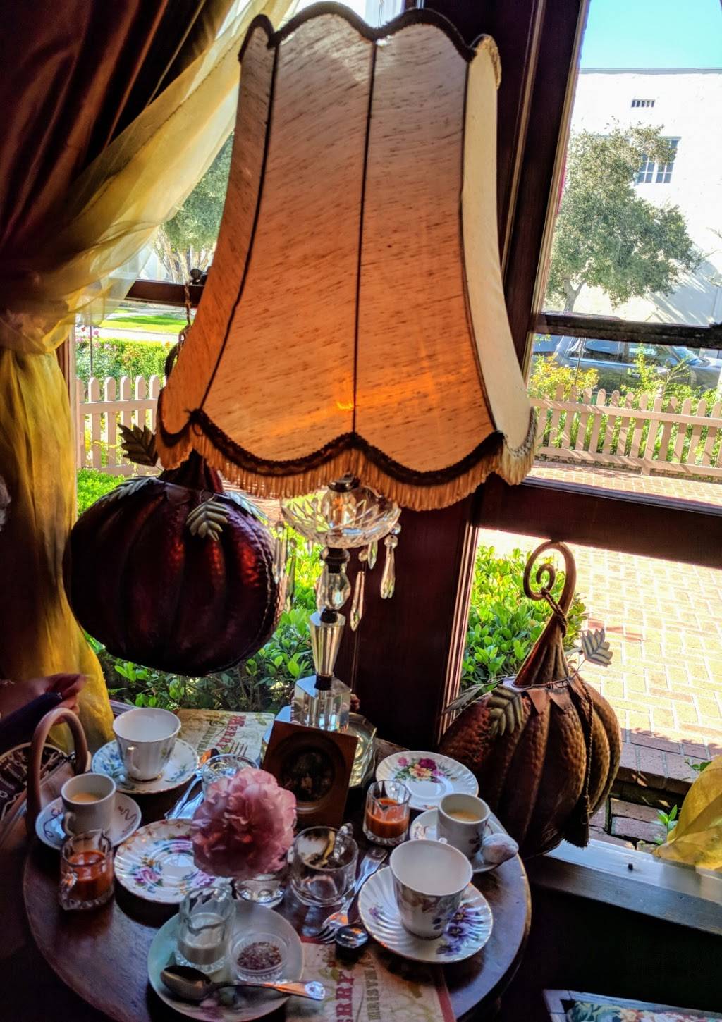 The McCharles House & Gardens | restaurant | 335 S C St, Tustin, CA 92780, USA | 7147314063 OR +1 714-731-4063