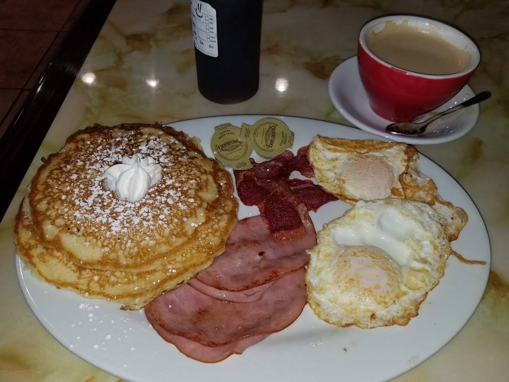 Hebers Cuban Cafe East Orlando | cafe | 587 S Chickasaw Trail, Orlando, FL 32825, USA | 4077572901 OR +1 407-757-2901