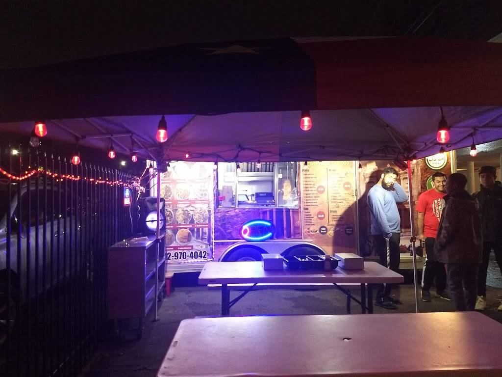 ALPETRA mediterranean food | restaurant | 501 W 24th St, Austin, TX 78705, USA | 5129704042 OR +1 512-970-4042