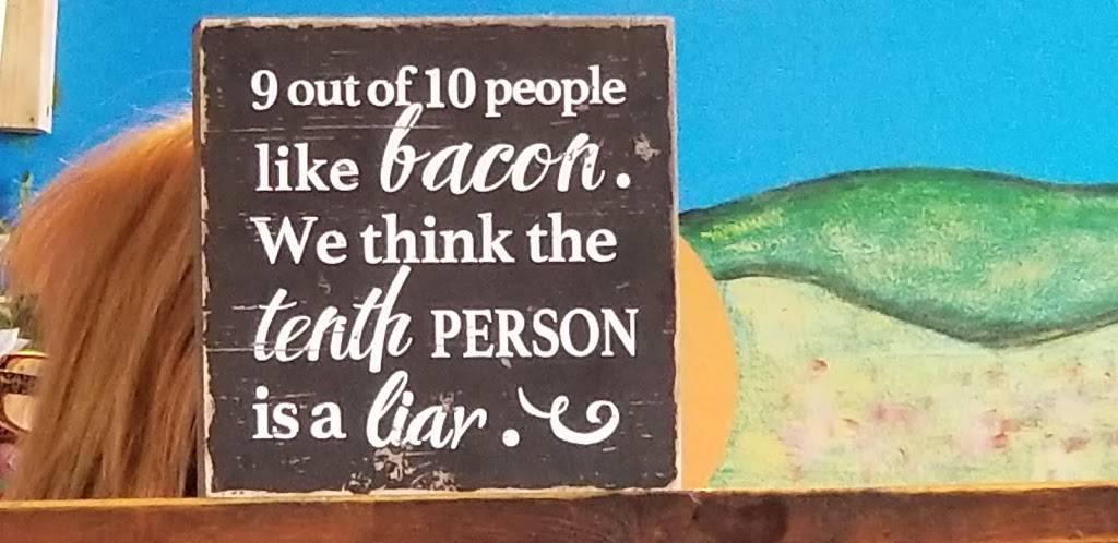 Napoca Pizzeria | restaurant | 10 W Winona Ave, Norwood, PA 19074, USA | 6105327005 OR +1 610-532-7005