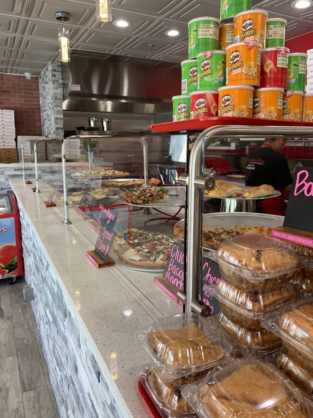 CANNOLI KITCHEN PIZZA | restaurant | 9101 Lakeridge Blvd, Boca Raton, FL 33496, USA | 5615719090 OR +1 561-571-9090