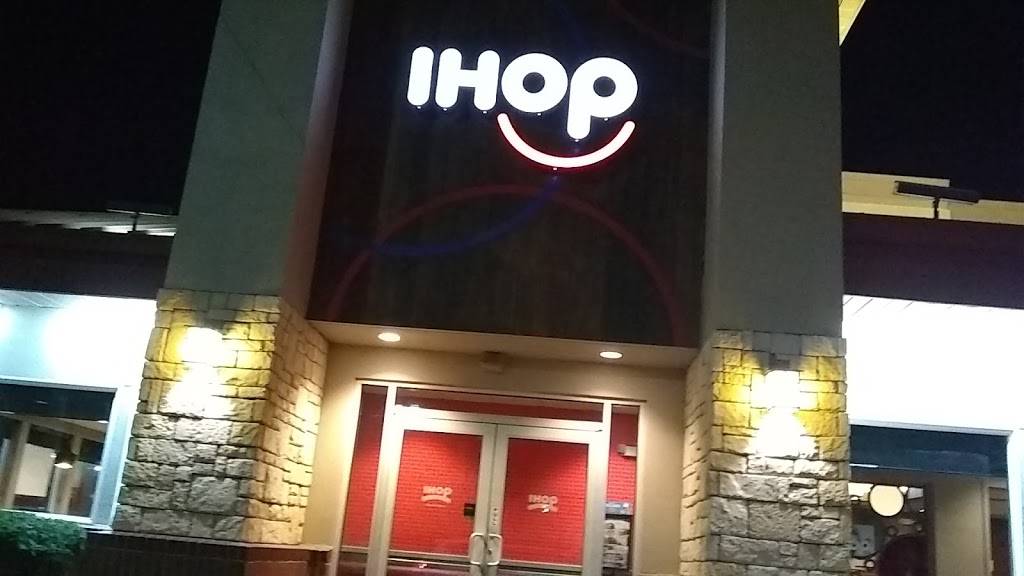 IHOP | restaurant | 2060 Union Ave, Memphis, TN 38104, USA | 9017254448 OR +1 901-725-4448